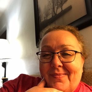 Meet your Posher, Valerie